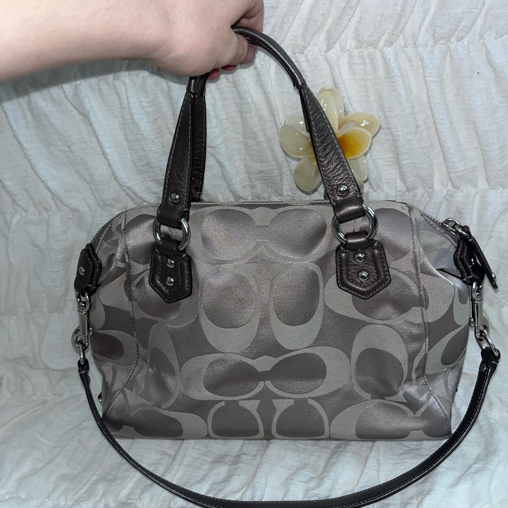 Coach purse - Picture 3 of 5